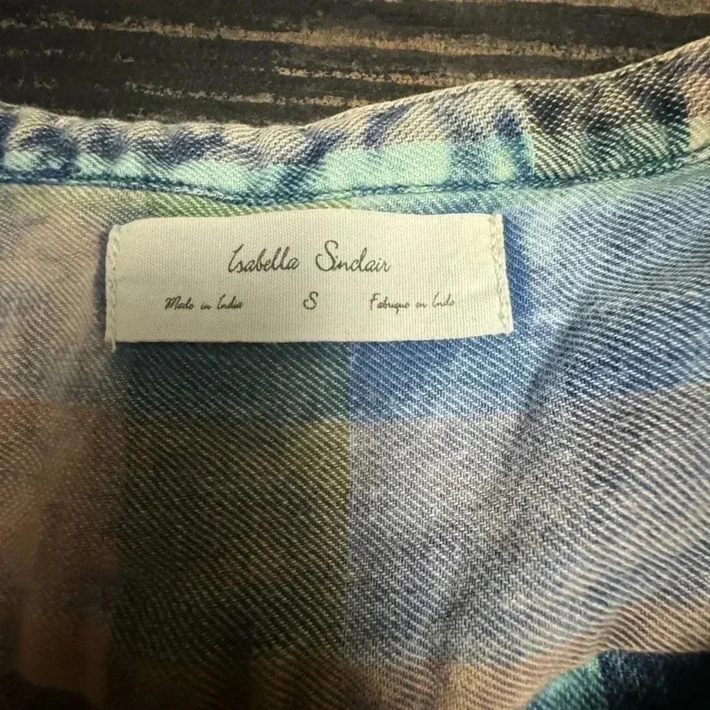 ISABELLA SINCLAIR PLAID BLOUSE SIZE SMALL - Picture 2 of 5